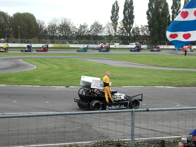 Lely21 10 105 (8781 visits) Lely21 10 105